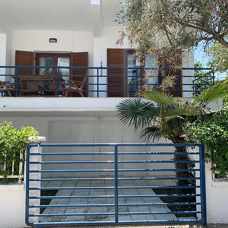 Paralía Blue Maison מראה חיצוני תמונה